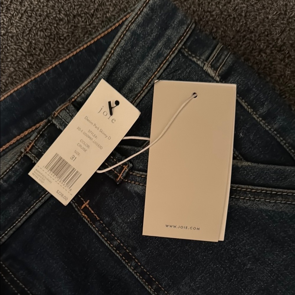 Joie Women’s Cropped Zipper Bottom Blue Jeans- Size 31 - Picture 4 of 6